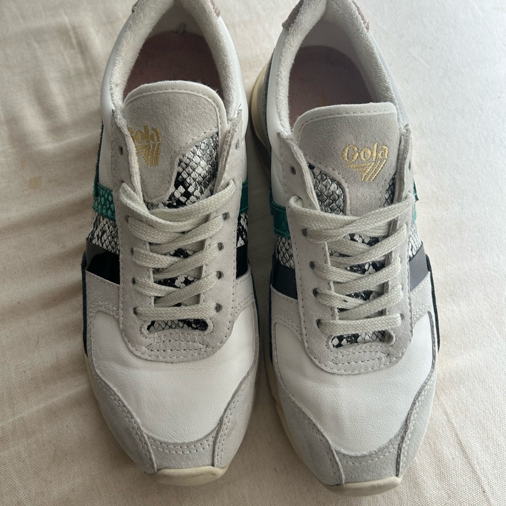 Gola Women's White and Black Sneakers